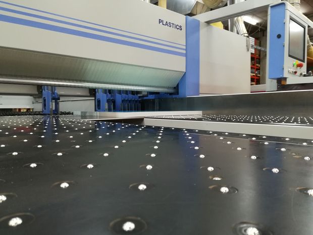 Nieuw bij Antalis: platen op maat vóór 16.30 uur besteld worden de volgende dag al geleverd