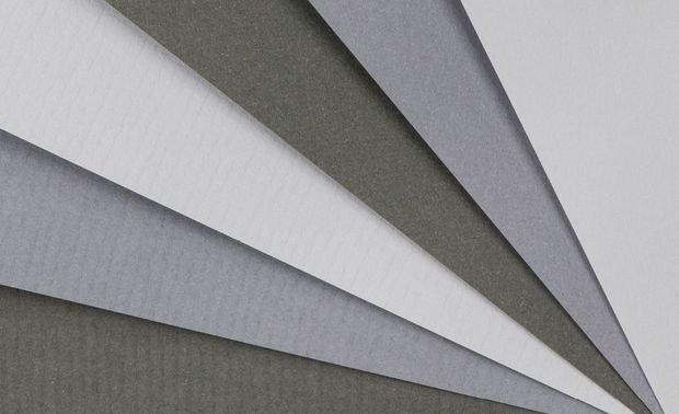 Conqueror tilt prestigieuze communicatie naar nieuw niveau met 3 nieuwe tinten grijs