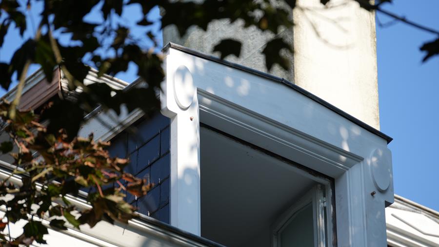 Reconstruction authentique de lucarnes à Itegem