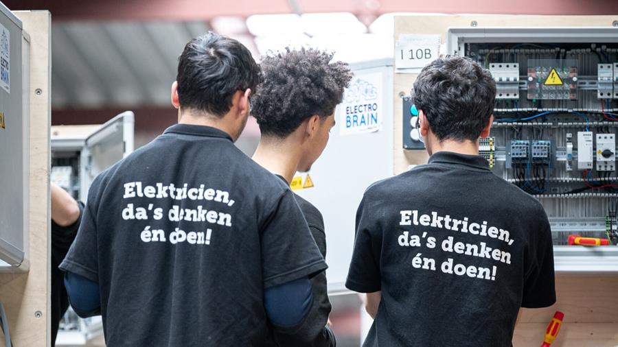 De proef die leerlingen tot weddenschappen aanzet