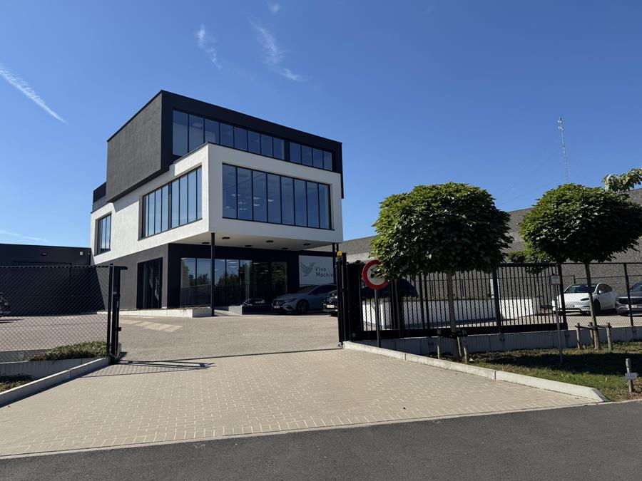 Grand Opening van het Viva Machines Experience Center