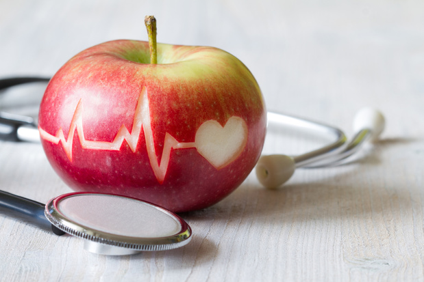 Doen wij aan gezondheidsbevordering of aan ziektebestrijding ?