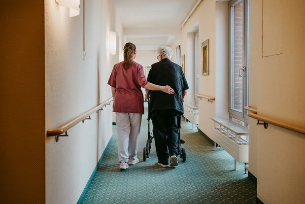 Wetsvoorstel schenkingen aan non-profit WZC ongrondwettelijk