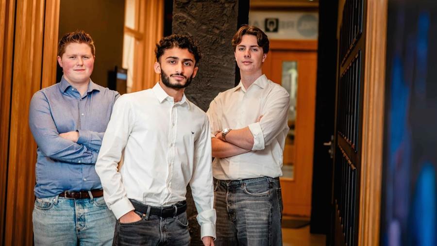 Recherche intelligente de fiches techniques de construction