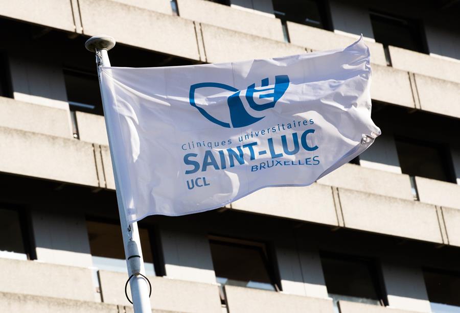 Hémodialyse de nuit à Saint-Luc : « Les infirmières s’occupent de tout »
