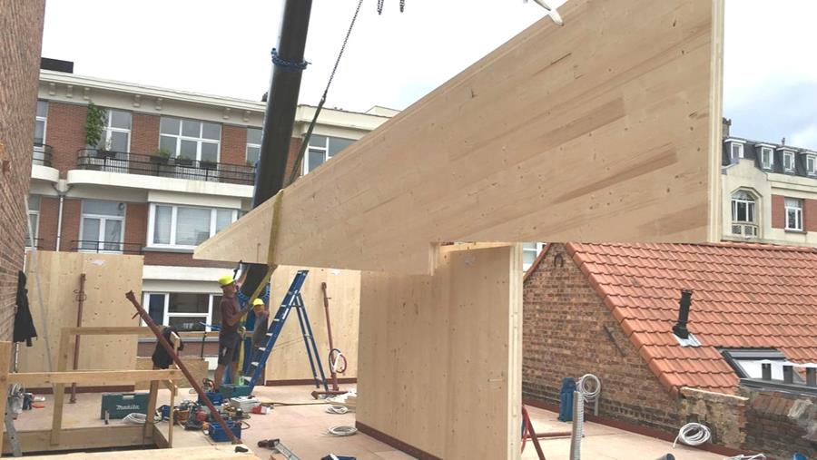 Les surélévations en bois, réponse à la densification urbaine